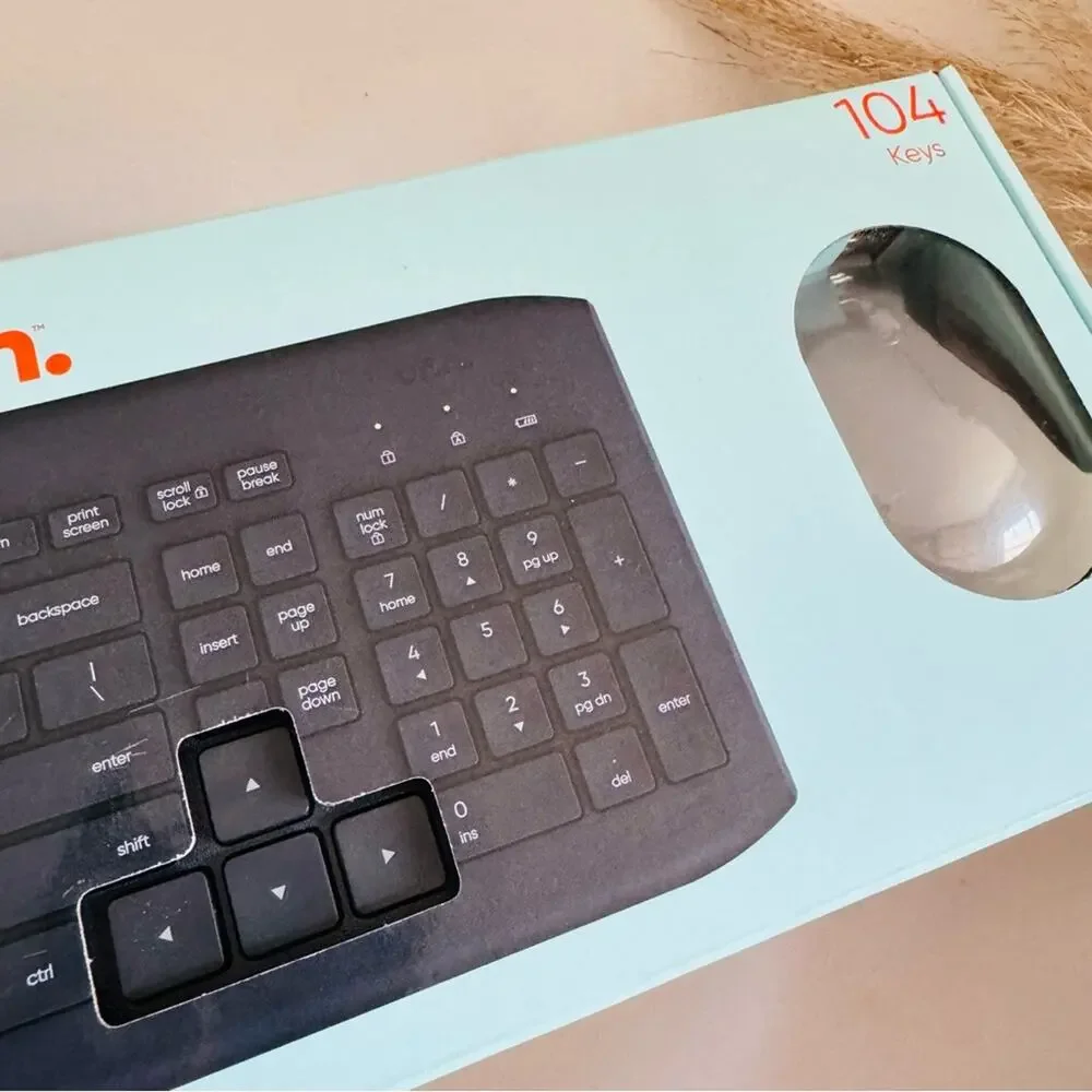 NEW SURF ONN Black White Key Wireless BlueTooth Keyboard Mouse Mousepad Set
